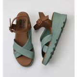 Bueno Shoes 01WY8601 Yeşil Kahve Deri Kadın Dolgu Topuklu Sandalet