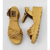 Bueno Shoes 01WY8609 Sarı Deri Kadın Dolgu Topuklu Sandalet