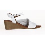 Bueno Shoes Beyaz Deri Kadın Dolgu Topuklu Sandalet 01WE4000 01WE4000