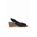Bueno Shoes Siyah Deri Kadın Dolgu Topuklu Sandalet 01we4002
