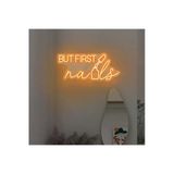 But First Nails Yazılı Ve Oje Şekilli Neon Tabela