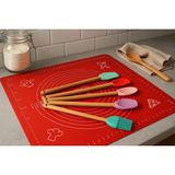 Büyük Boy Silikon Hamur Matı ile Birlikte Ahşap Saplı 5"li Spatula Seti Kolay Kullanım