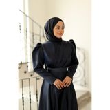 By Atelier MEVA Kadın Lacivert Önü Pileli Uzun Kloş Etek Kemerli Modern Elbise/Abiye
