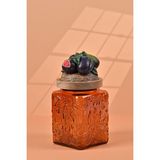 By Uzunoğlu El Yapımı Özel Tasarım Kavanoz - 700 ml - Vakumlu Ahşap Kapaklı (İncir Detaylı) - Dark Amber Çiçekli Kare Cam - Mutfak ve Ev Dekorasyonu