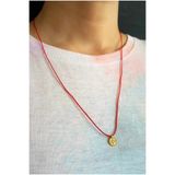 bygüneşaccessories Altın Kaplama Mini Üçgen Figürlü Kırmızı İp Şans Kolyesi KOL001