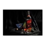 Cakapuzzle Siyah Kumaşlar ve Johnnie Walker Red Label 120 Parça Ahşap Puzzle