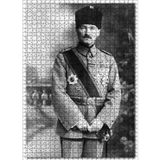 Cakatablo Atatürk Kalpaklı Madalyalı Ayakta 1000 Parça Puzzle Yapboz MDF Ahşap