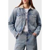 Calvin Klein % 100 Pamuk Logolu Regular Fit Kısa Kot Ceket J20J2240961A4 Bayan Kot Ceket J20J224096 1A4