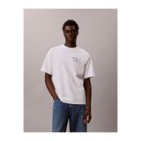 Calvin Klein Erkek 16's April Grafik Detaylı T-shirt