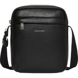 Calvin Klein Erkek Çapraz Çanta LV04D3160GUB1 Siyah Ergonomik Tasarım ile Şık Kullanım İçin - Black