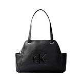 Calvin Klein Siyah Kadın Omuz Çantası POCKETS MONOLOGO TOTE