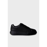 Calvin Klein Tamamı Kabartma Logolu Sneaker Ayakkabı YM0YM013830GJ Erkek Ayakkabı YM0YM01383 0gj - Siyah