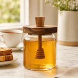 Cam Bal Kavanozu 550 ml, Akasya Kapaklı ve Ahşap Bal Kaşıklı Şeffaf Bal Saklama Kabı, Mutfak Kahvaltılık Kavanoz, Reçel Pekmez ve Sos Sunum Kavanozu