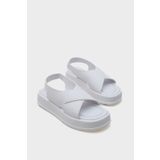Capone Outfitters Dena Dolgu Topuklu Çapraz Bantlı Kadın Sandalet