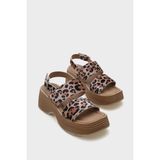 Capone Outfitters Dora Dolgu Topuklu Çift Bantlı Kadın Sandalet - Leopar