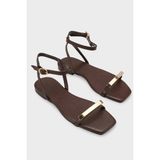 Capone Outfitters Nadean Küt Burunlu Metal Tek Bantlı Düz Topuklu Kadın Sandalet - Kahve
