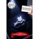 CARAT STONE IŞIKLI KUTUDA 925 AYAR GÜMÜŞ TEKTAŞ YÜZÜK VE SONSUZLUK YÜZÜK SET