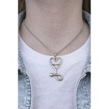 Care Heart Charm – Kalp Formlu Stetoskop Figürlü Gümüş Renk Unisex Kolye (60 Cm)