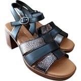 Castle Black 45204 Siyah Kadın Deri Kalın Kısa Topuklu Comfort Sandalet