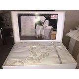 Ceki Home Çeyizlik Nakış Işlemeli Lüks Seccade Hediyelik Şık Model - 0,6 x 19 x 29 cm - 001-Renkli