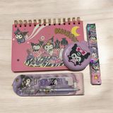 Çerçi Melek Tasarımlı Kırtasiye Seti (Spiral Defter, Uçlu Kalem+Uç, Tükenmez Kalem ve Taraklı Ayna - Açık Mor - Pembe