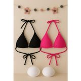 Çerçici Siyah Ve Fuşya Minimal Kesim Üçgen Bikini Üstü