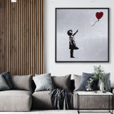 Çerçveli Ahşap Traverten Dokulu Banksy Kırmızı Balon