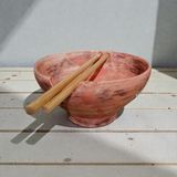 Ceresshop El Yapımı Seramik Noodle Kasesi – Çubuk Yuvalı Özel Tasarım (CHOPSTİK DAHİL) - 15,5 × 8 cm