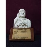Çete Emir Ayşe İmamköy/AYDIN-Kadın Kahraman - Kaide üzerinde büst-heykel-portre