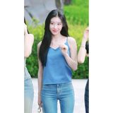 Chaeryeong Itzy Poster A5 Boyut 15 x 21 cm Dijital Baskı 200 gr Parlak Kuşe Kağıt Parlak