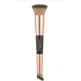 Charlotte Tilbury Charlotte Tilbury Hollywood Complexion Brush - Fondöten Fırçası - Renkli