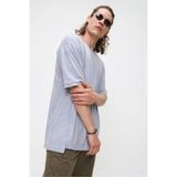 CHUBA Erkek Gri Premium Bisiklet Yaka Dokulu Oversize Spor Kesim T-shirt 21s105