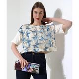 Çiçek Tül Detaylı Nakışlı Bluz T-shirt