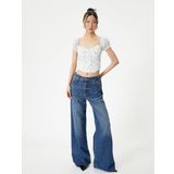 Çiçekli Balon Kol Bluz Crop Fiyonklu Fırfır Detaylı