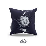Çift Tarafı Baskılı Astronot Fine Desenli Tekli Kırlent Kılıfı
