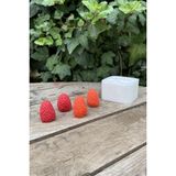 Çilek Dörtlü Mum Kalıbı (Silikon) (2,5 x 2,5 x 3 Cm) (Küçük Süsleme Kalıbı) 1 Adet - Çok Renkli