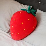 Çilek Figürlü Kırlent - Puffy Yastık | 33CM