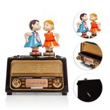 Çılgıntrend Kişiye Özel Radyo Görünümlü Öpüşen Çift Müzik Kutusu