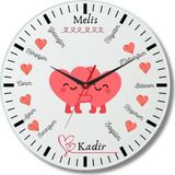 Çılgıntrend Kişiye Özel Sevgililere Özel Cam Duvar Saati 20x20 cm – İsimli Romantik Tasarım