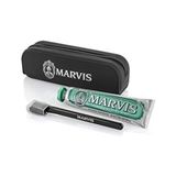 Classic Strong Mint Yoğun Naneli Diş Macunu 85 ml + Orta Sert Diş Fırçası 2 Li Avantajlı Set