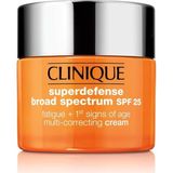 Clinique Superdefense SPF 25 50 ml Yaşlanma Karşıtı Nemlendirici Krem