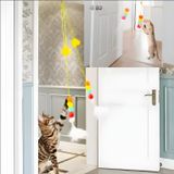 Coftlo Yapışkanlı Kedi Oltası, Çıngıraklı ve Püsküllü Kedi Oyun Oltası, Haraketli ve Eğlenceli Oyunlar İçin Dayakılı Kedi Oyuncağı, Kolay ve Sağlam Yapıştırma, Esnek ve Uzun Ömürlü