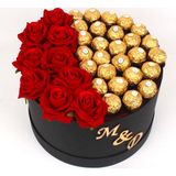 Çok Çok Hediye Yuvarlak Siyah Kutuda , Ithal Gül, Ferrero Rocher Çikolata - 250 gr