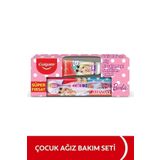 Colgate Barbie Çürüklere Karşı Etkili Hafif Nane Aromalı Çocuk Diş Macunu Diş Fırçası