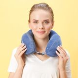 Comfy Ortopedik Seyahat Yastığı Visco Boyun Destekli Seyahat Yastığı - Gri | Ergo Travel (Mavi - Çok Renkli