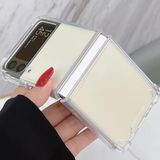 Coverzone Galaxy Z Flip 4 ile uyumlu Anti Shock Şeffaf Kılıf Pürüzsüz Yüzey Galaxy Flip 4 ile uyumlu Kılıf