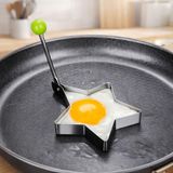Coverzone Kalp,Yıldız,Yuvarlak Şekilli Yumurta Kalıbı Saplı – Saplı Omlet ve Pancake Şekillendirici Kalıp | Yapışmaz Tavaya Uyumlu, Burger, Sandviç, Omlet ve Pancake İçin Pişirme Halkası (Yıldız)