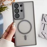 Coverzone Samsung Galaxy A56 ile uyumlu Kılıf Magnetic Wireless MagSafe ile uyumlu Full Color Kamera Lens Korumalı Buzlu Transparan Kapak Gri
