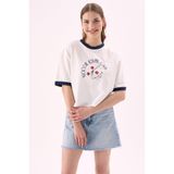 CrepTekstil Crep Kadın Noodle Lover Club Baskılı Kontrast Biyeli Bisiklet Yaka Crop T Shirt Relaxed Fit %100 Pam