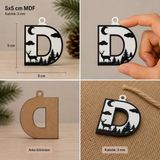 D Harf Yılbaşı Süsü – Mdf Çam Ağacı Desenli Asılabilir Dekor (5X5 Cm)